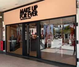 MAKE UP FOR EVER